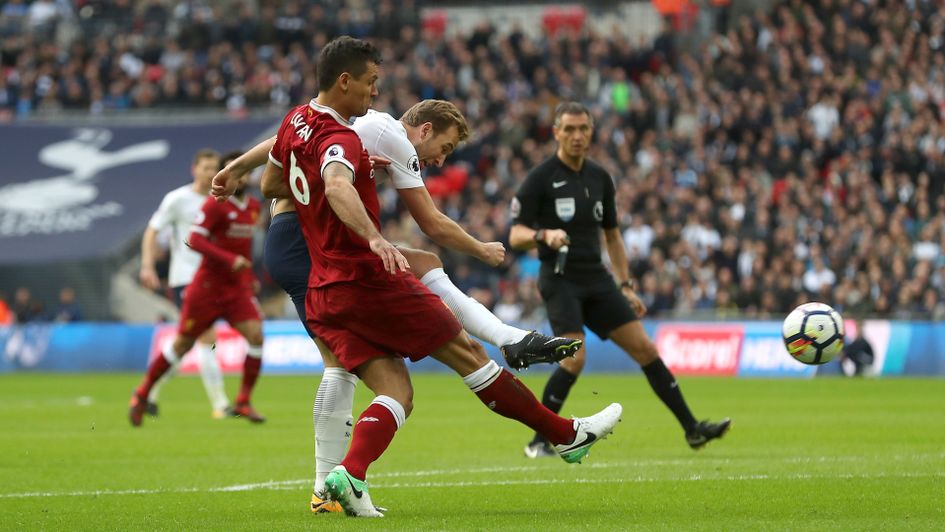 Harry Kane puts Tottenham 1-0 up against Liverpool