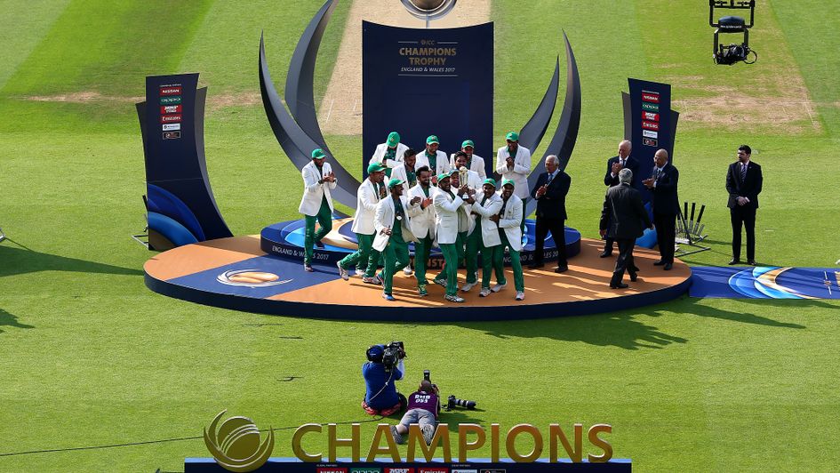 Pakistan celebrate