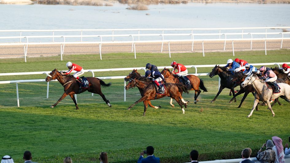 Simsir holds on from Global Giant