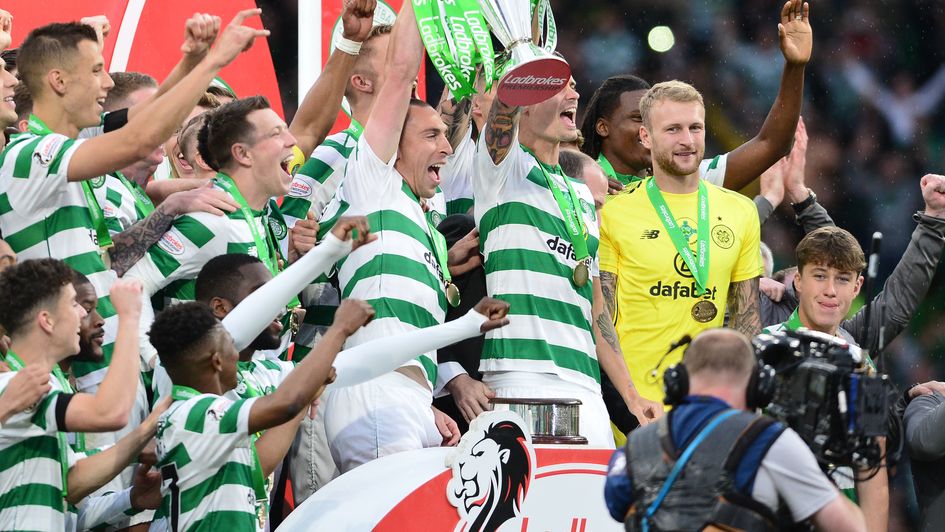 Celtic celebrate winning the Scottish Premiership title