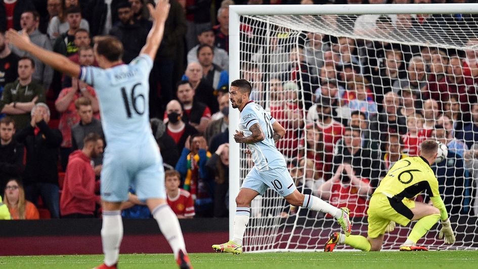 Manuel Lanzini celebrates his goal against Manchester United