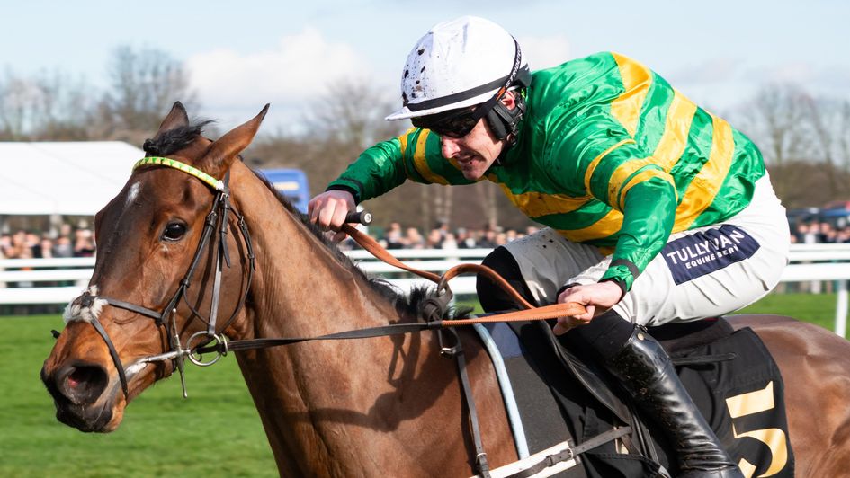 Manlaga wins under Brian Hughes at Haydock