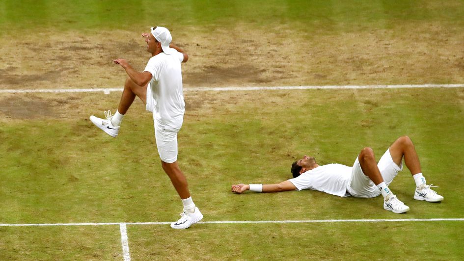 Lukasz Kubot and Marcelo Melo celebrate victory