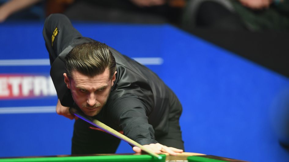 Mark Selby cruised into Sunday's final