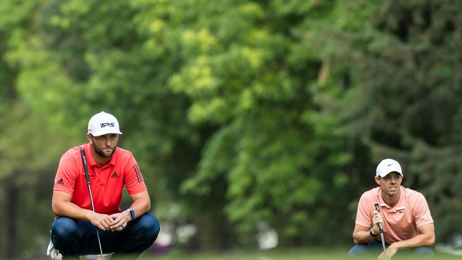 Rahm and McIlroy line up putts in Mexico