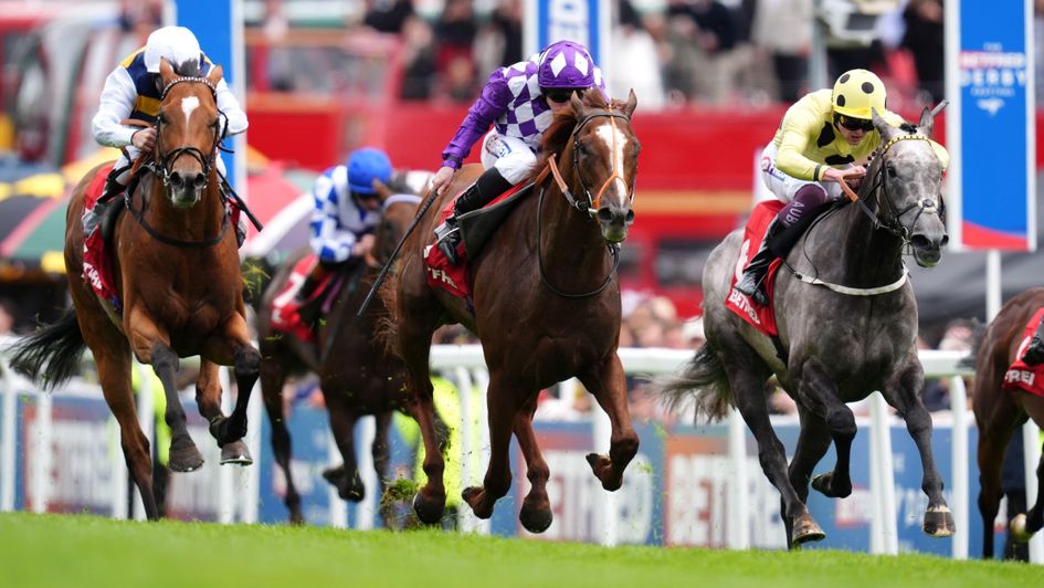 Persica (centre) wins the Diomed