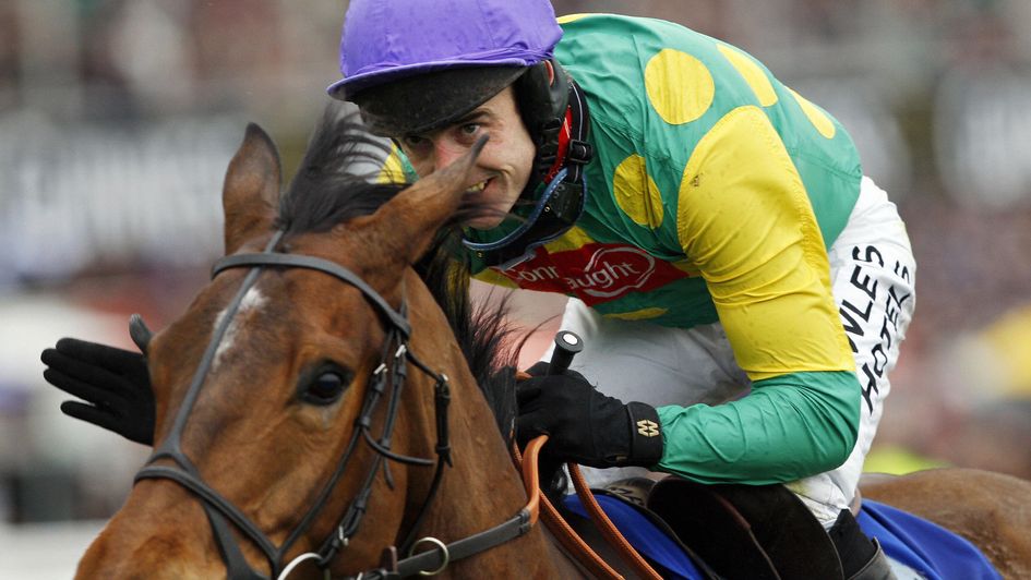 Ruby Walsh enjoys himself on Master Minded