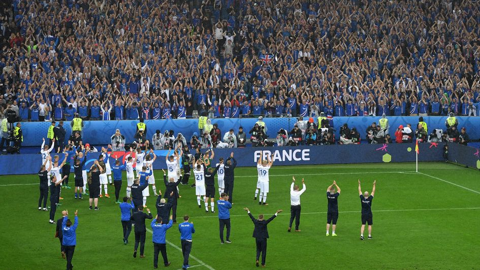 Iceland's Viking Clap: Players and fans perform together at Euro 2016