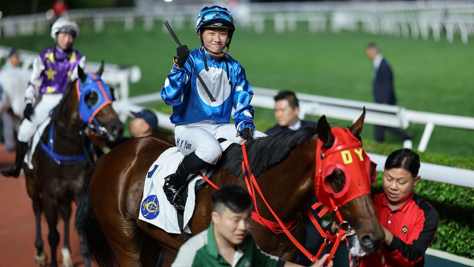 Nichola Yuen celebrates her first HK win on Pi Legend