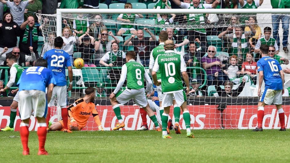 An incredible match finished 5-5 at Easter Road