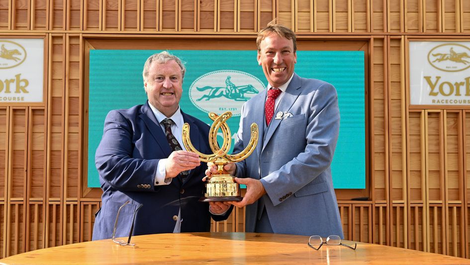 Brain Kavanagh of The Curragh and William Derby from York Racecourse launch the Golden Horseshoe Challenge