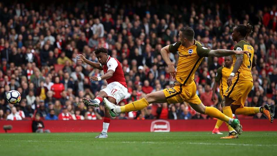 Alex Iwobi fires home