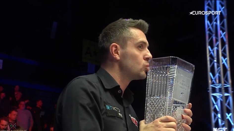 Mark Selby enjoys the moment