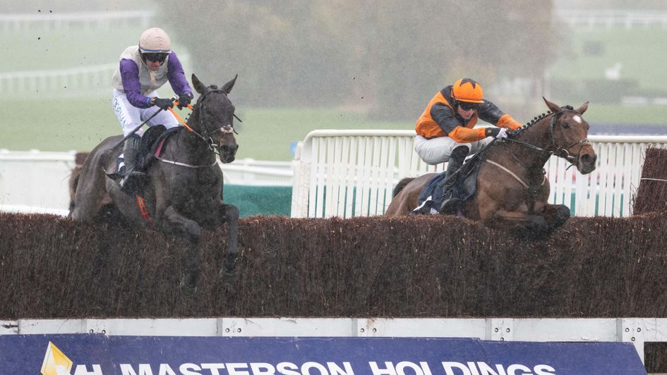 Zurich leads over the last at Cheltenham