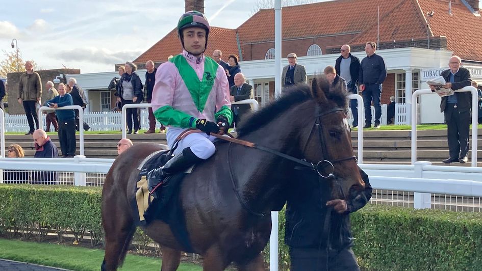 Physique won at Newmarket