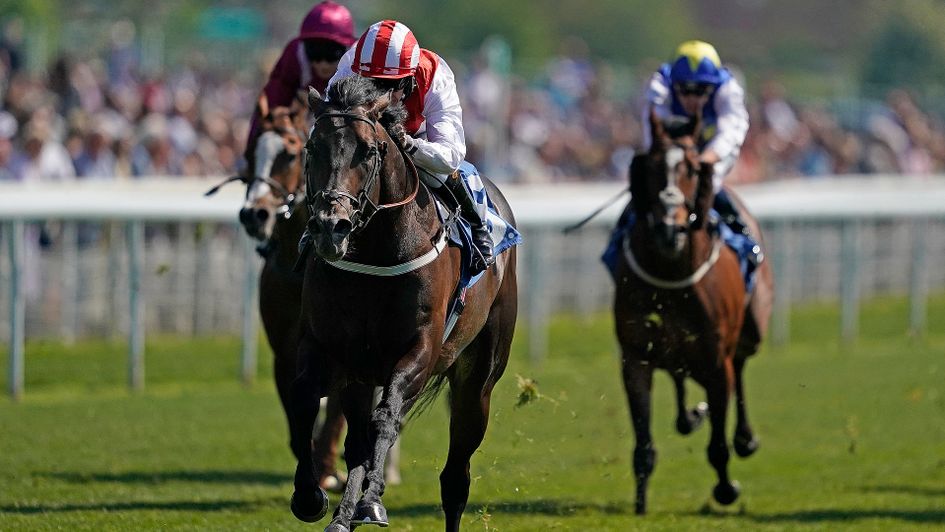 Invincible Army pulls clear of his York rivals
