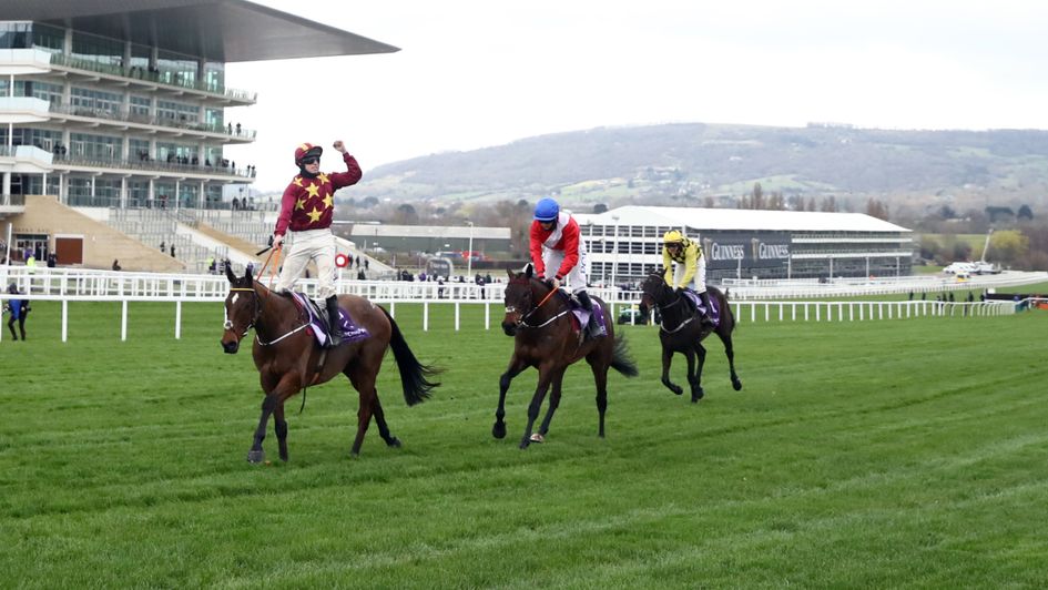 Minella Indo wins the Gold Cup from A Plus Tard and Al Boum Photo