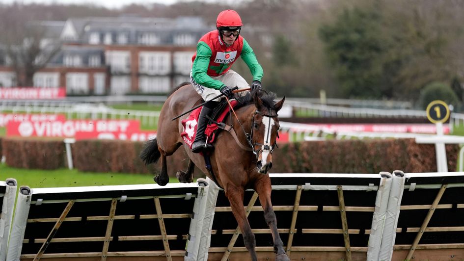 Henri The Second wins at Sandown again