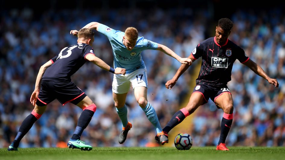 Kevin De Bruyne in action for Manchester City against Huddersfield