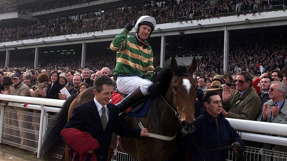 Charlie Swan comes back in on Istabraq after winning the 2000 Champion Hurdle