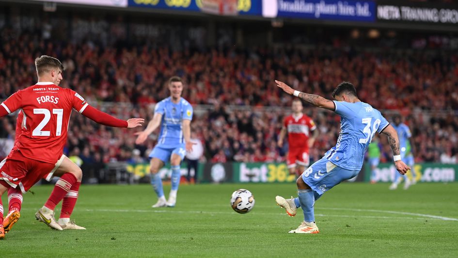 Gustavo Hamer scores the winning goal against Middlesbrough