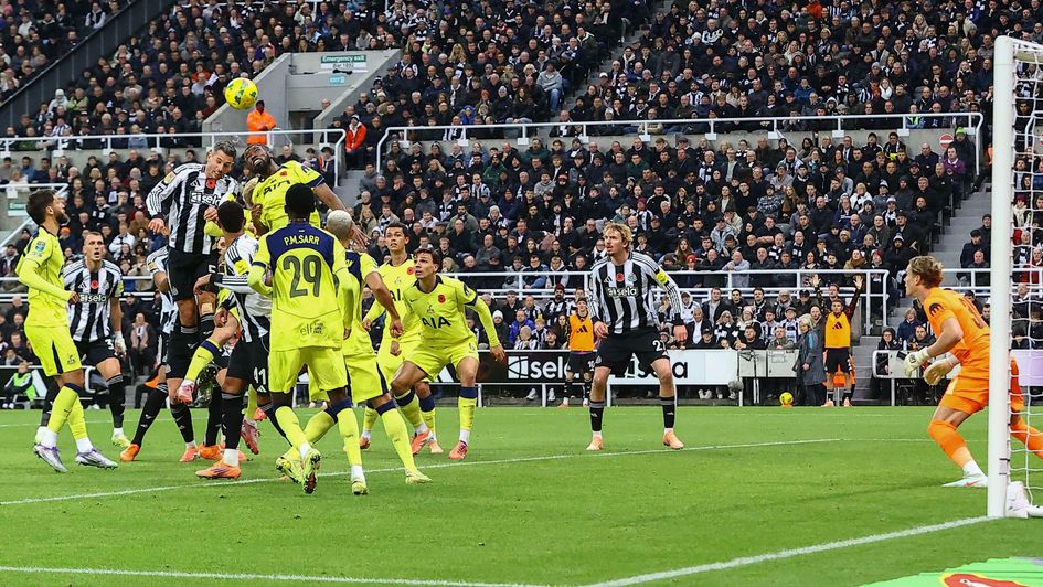 Newcastle beat Tottenham in the Carabao Cup