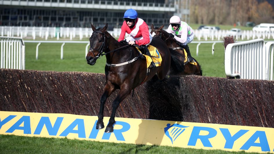 Rachael Blackmore and Allaho in complete control