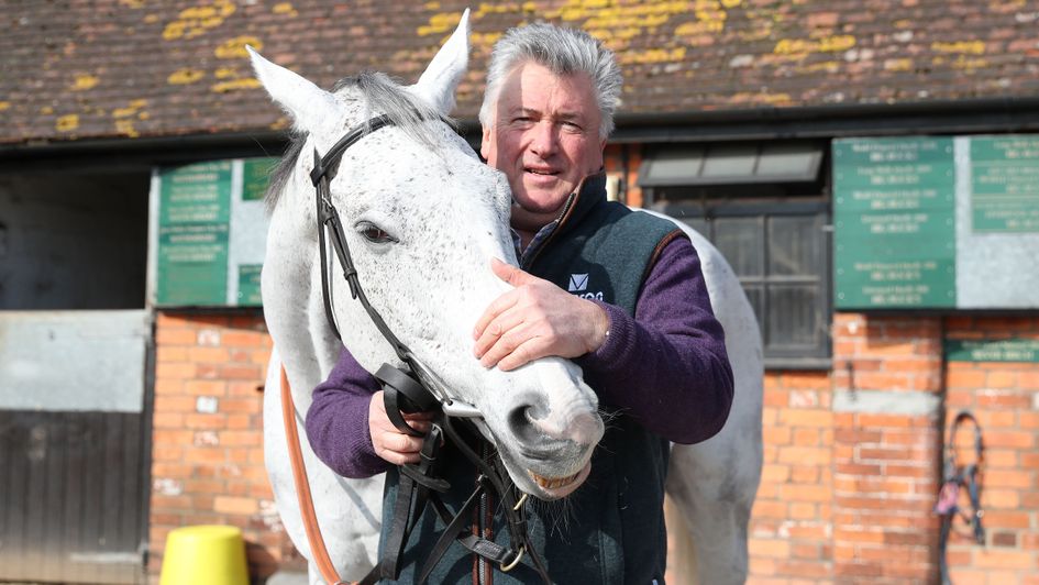 Politologue enjoys the attention