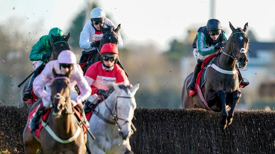 Altior out wide on his Kempton return