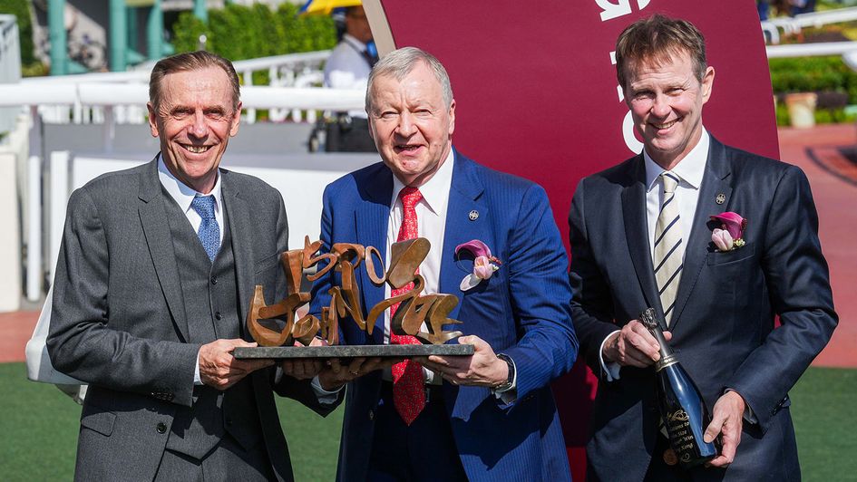 John Size (left) joins the 1,500 Club