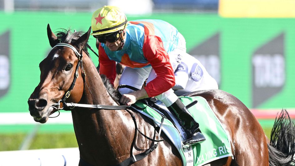 Ka Ying Rising is away and clear in the Everest