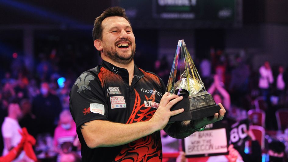 Jonny Clayton is the defending Premier League champion