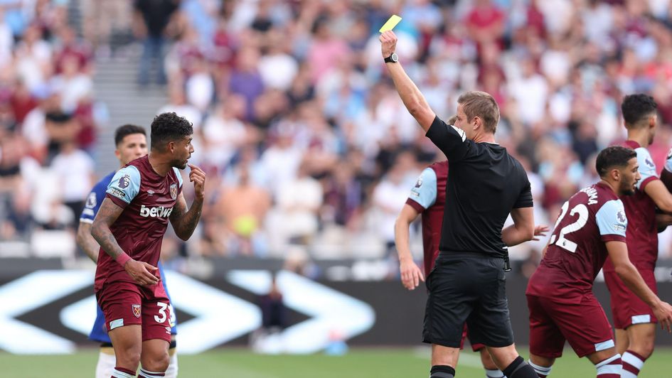 Emerson Palmieri getting booked against Chelsea