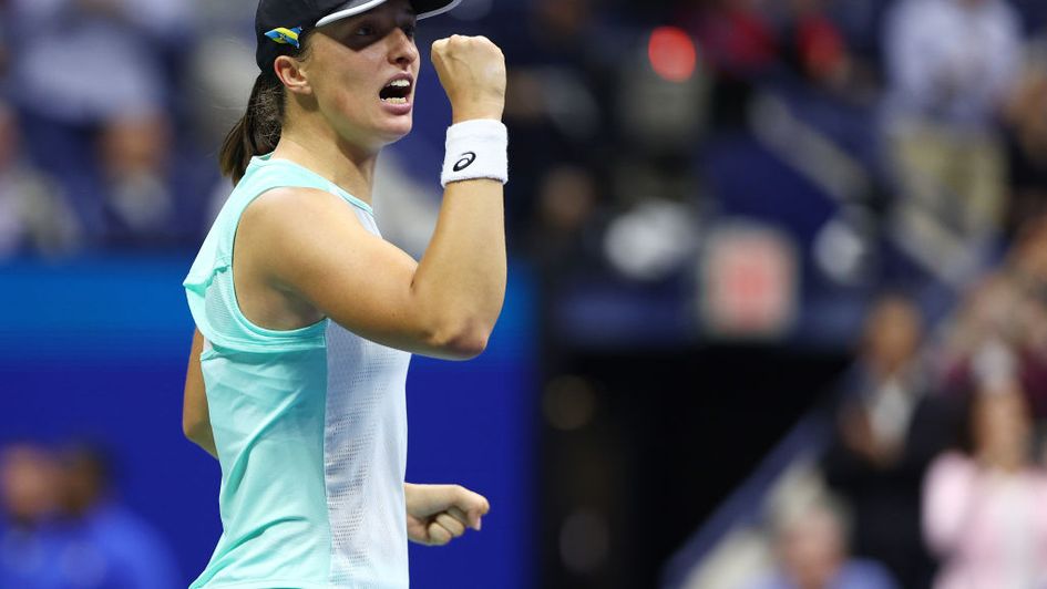 Iga Swiatek celebrates