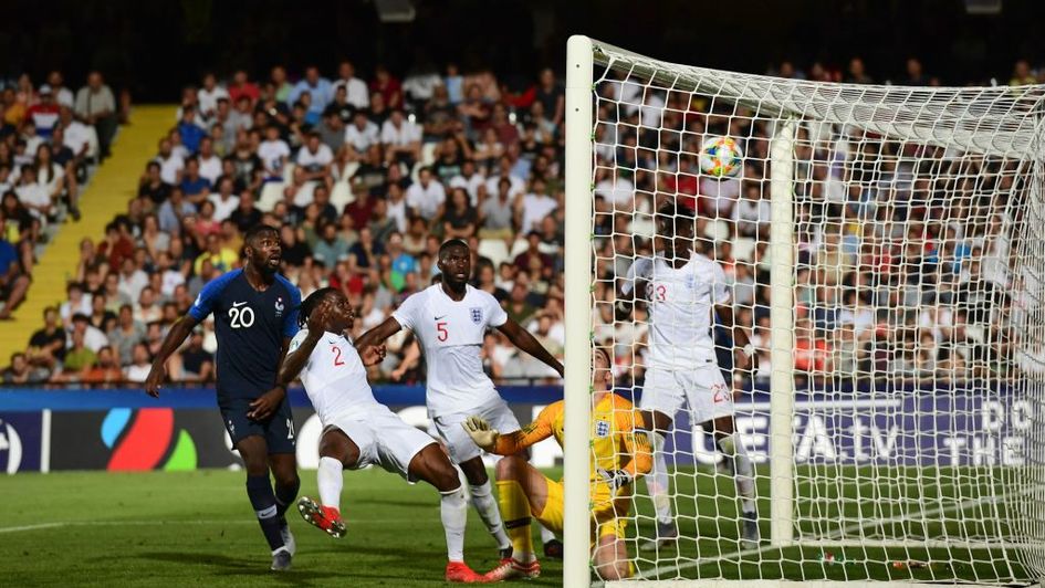 France grab late winner against England
