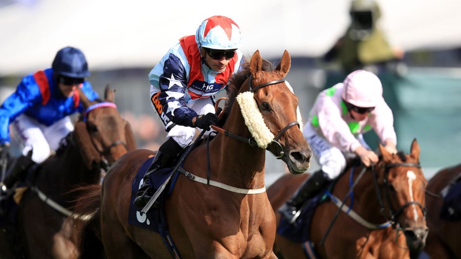 Silvestre de Sousa guides Desert Skyline to victory in the Doncaster Cup