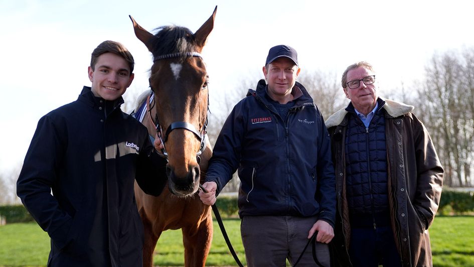 Jockey Ben Jones, trainer Ben Pauling and owner Harry Redknapp alongside The Jukebox Man