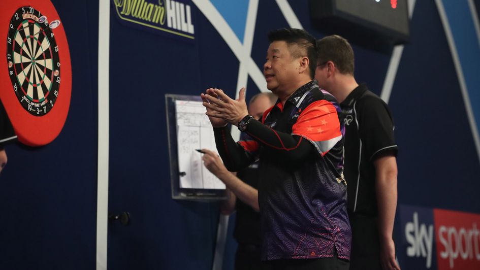 Paul Lim comes agonisingly close to a nine-darter (Picture: Lawrence Lustig/PDC)