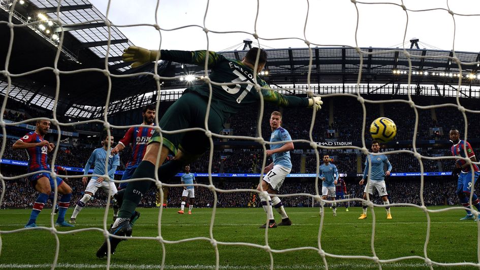 Cenk Tosun scores for Crystal Palace at Manchester City