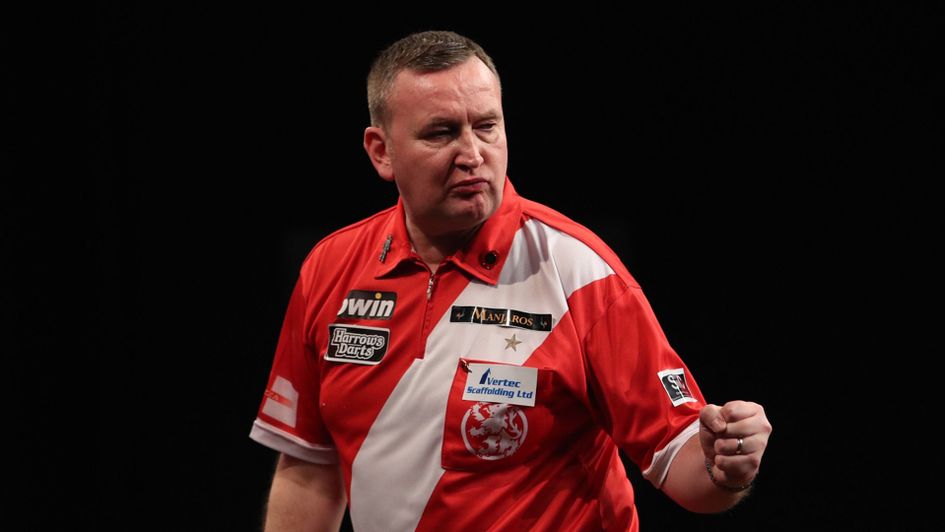 Glen Durrant of the BDO (Picture: Lawrence Lustig)