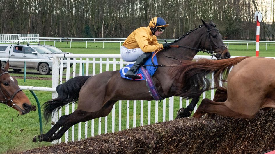 Imperial Saint wins at Haydock