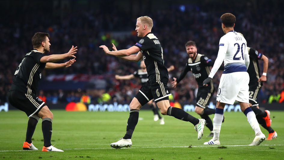 Donny van de Beek celebrates his goal against Tottenham
