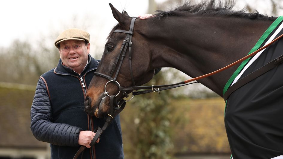 Nicky Henderson with Shishkin