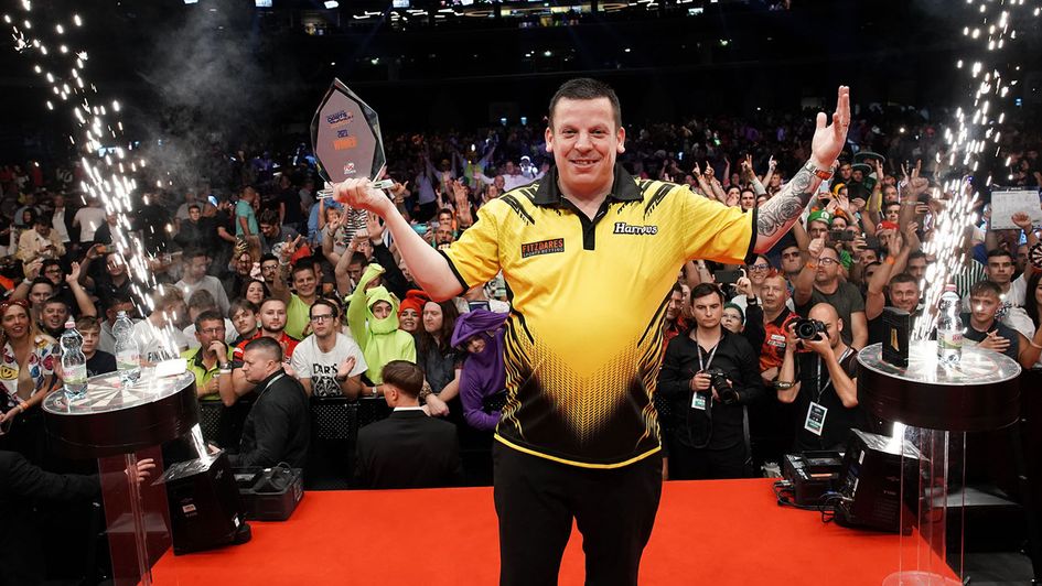 Dave Chisnall (Picture: Nandor Voros/PDC Europe)