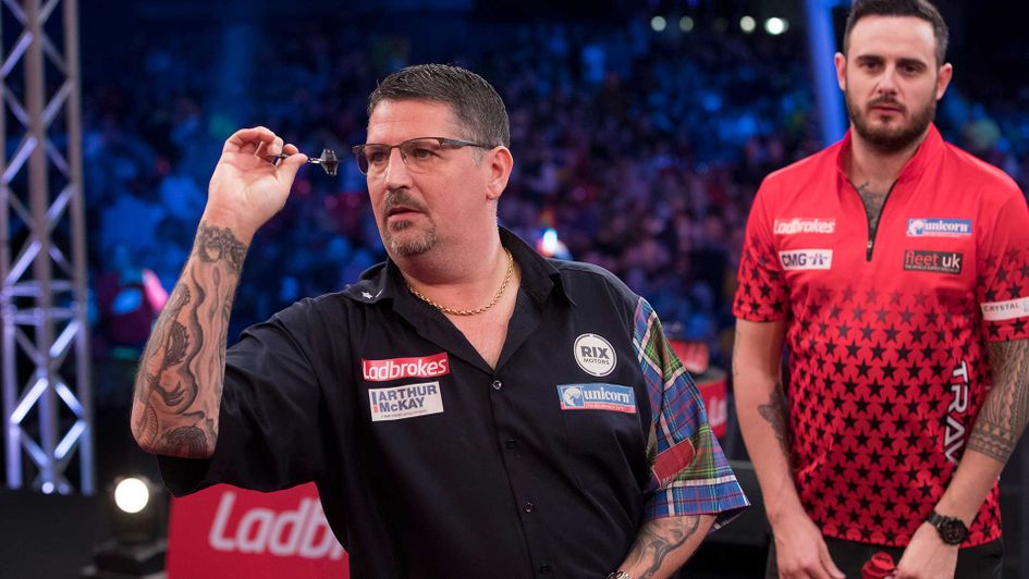 Gary Anderson defeated Joe Cullen in round three (Picture: Lawrence Lustig/PDC)