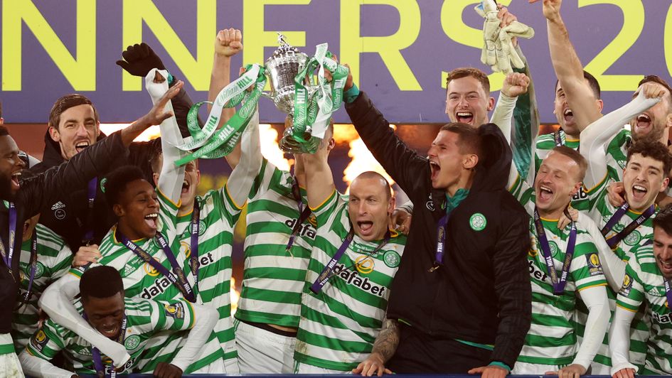 Celtic lift the Scottish Cup
