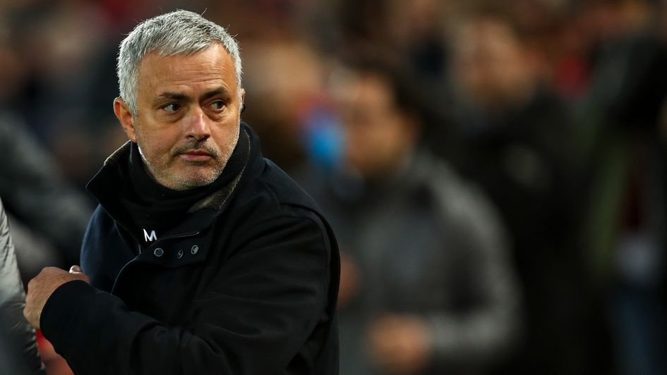 Jose Mourinho is looking to get back into management