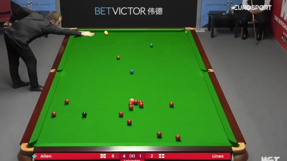 Mark Allen spies an escape (WST, Eurosport)