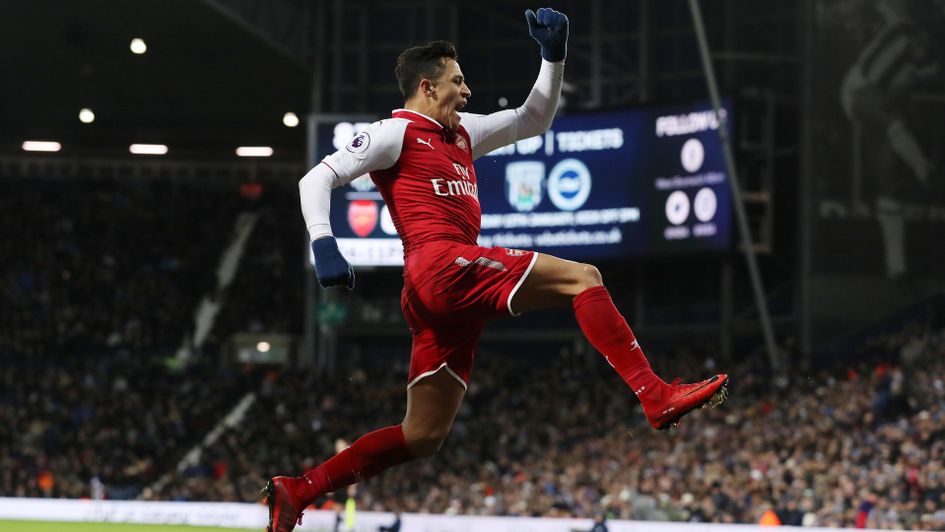 Alexis Sanchez celebrates