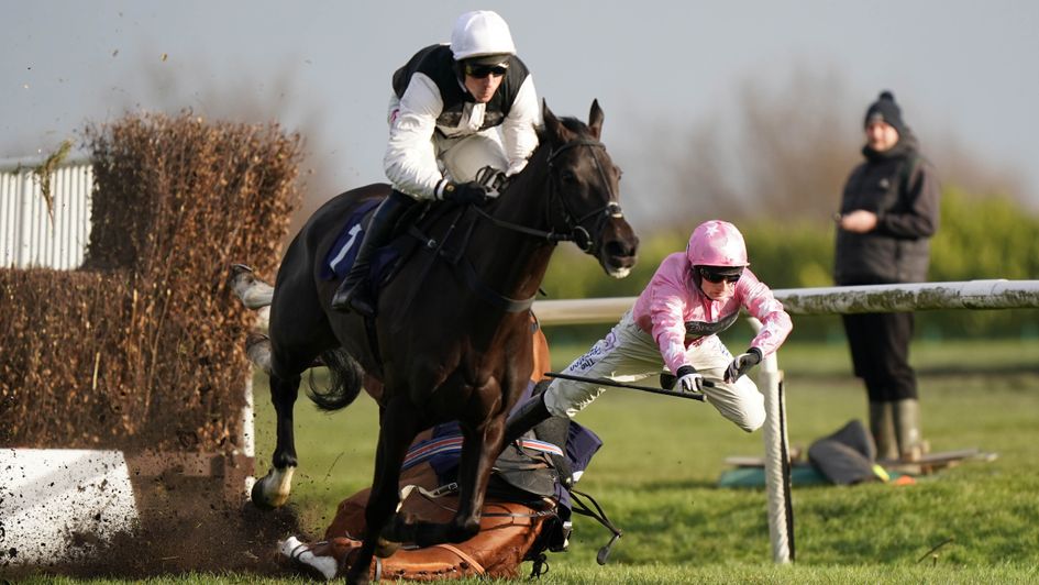 Third Time Lucki winning at Doncaster